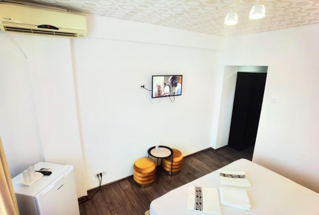 Casa Laura Hotel Mangalia Exterior foto