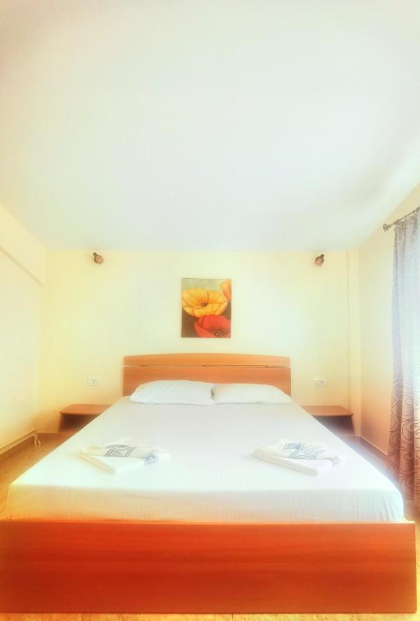 Casa Laura Hotel Mangalia Exterior foto